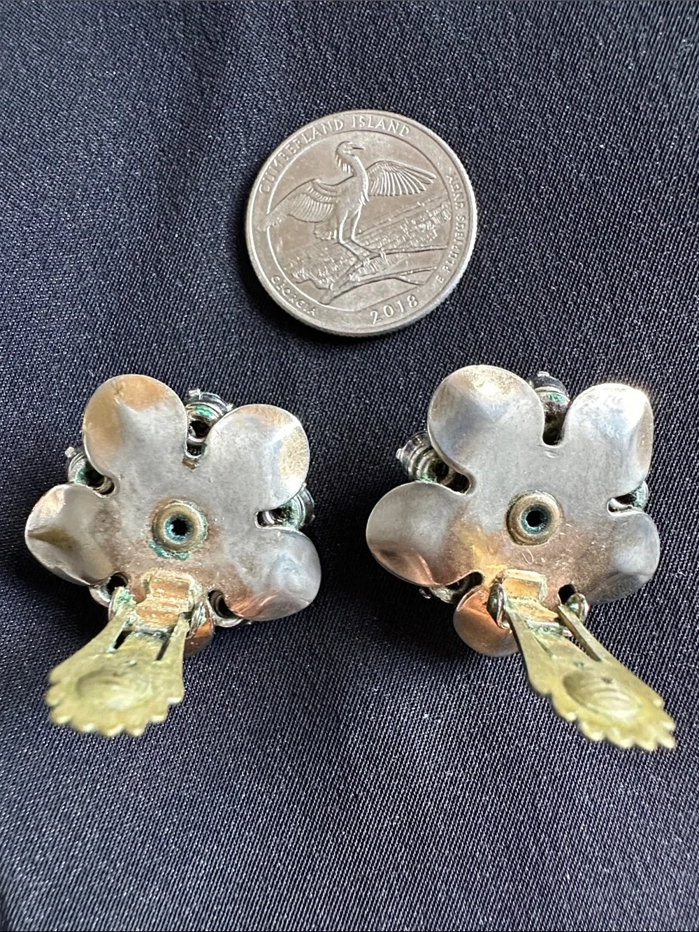 Vintage Barclay GUC floral necklace & earring set. Blue cluster rhinestones